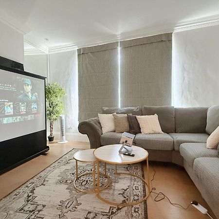 Spacious And Cosy 3Brs 5F House In Heart Of London Eksteriør bilde