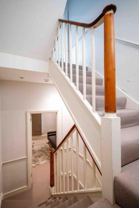 Spacious And Cosy 3Brs 5F House In Heart Of London Eksteriør bilde