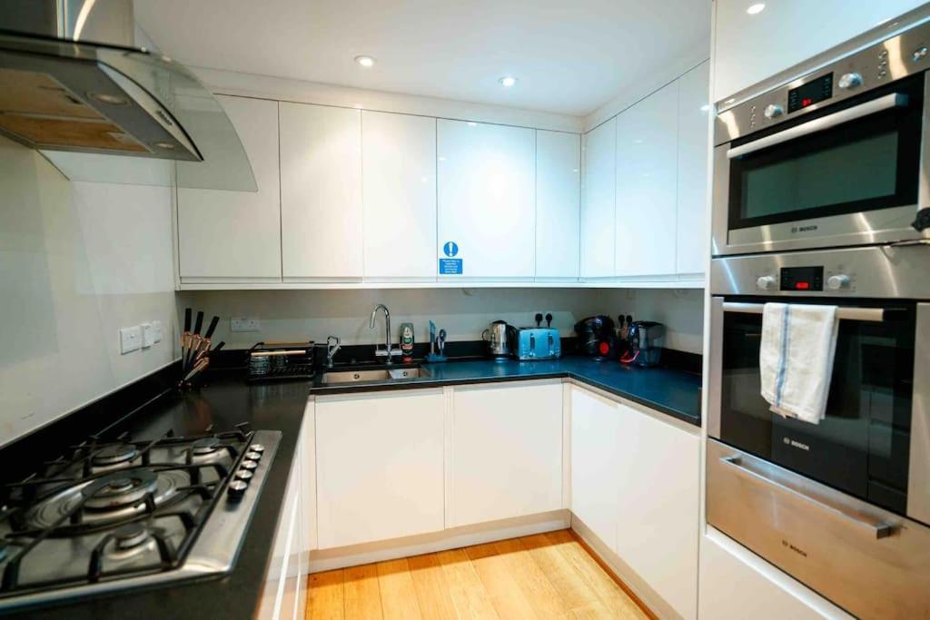 Spacious And Cosy 3Brs 5F House In Heart Of London Eksteriør bilde