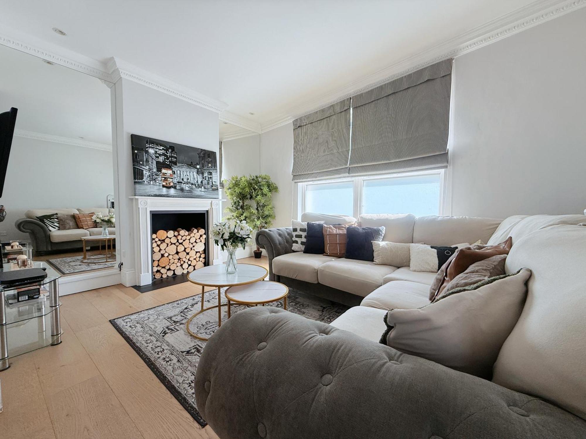 Spacious And Cosy 3Brs 5F House In Heart Of London Eksteriør bilde