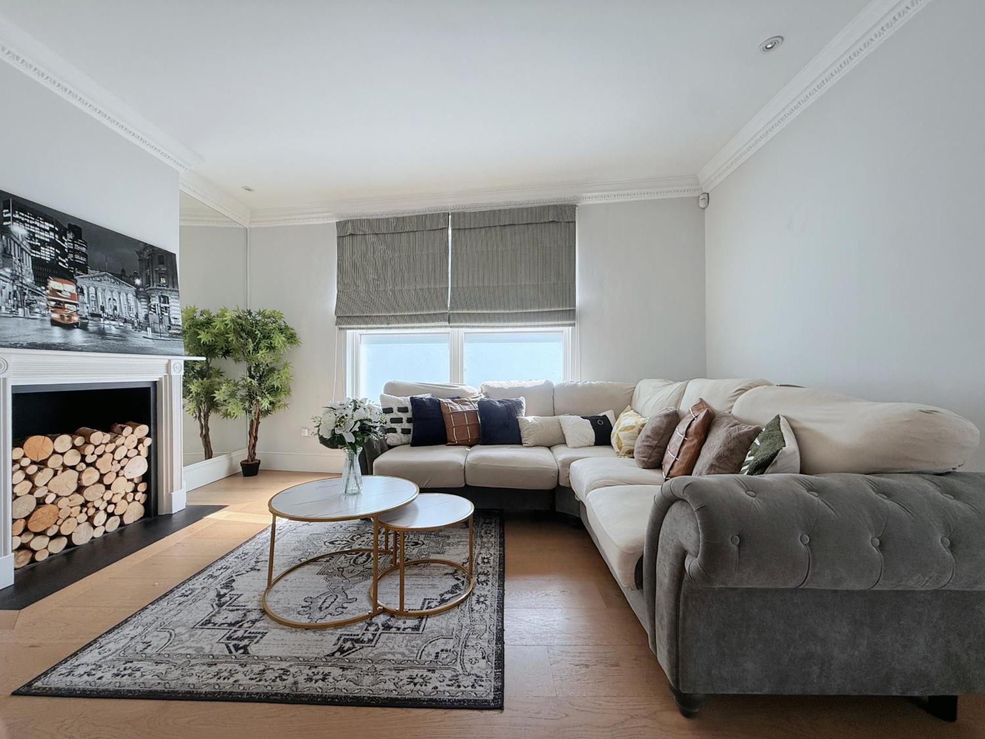Spacious And Cosy 3Brs 5F House In Heart Of London Eksteriør bilde