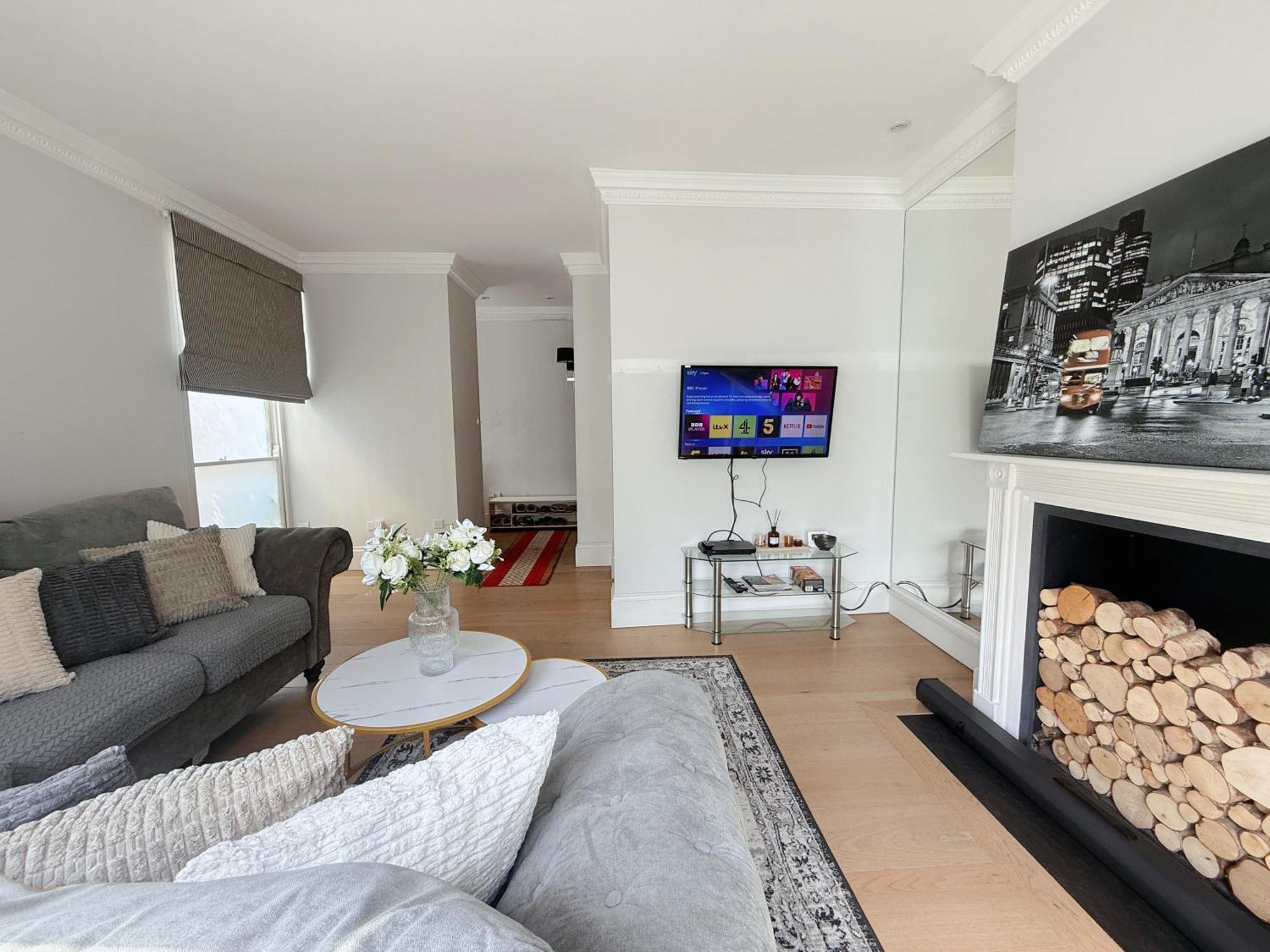 Spacious And Cosy 3Brs 5F House In Heart Of London Eksteriør bilde