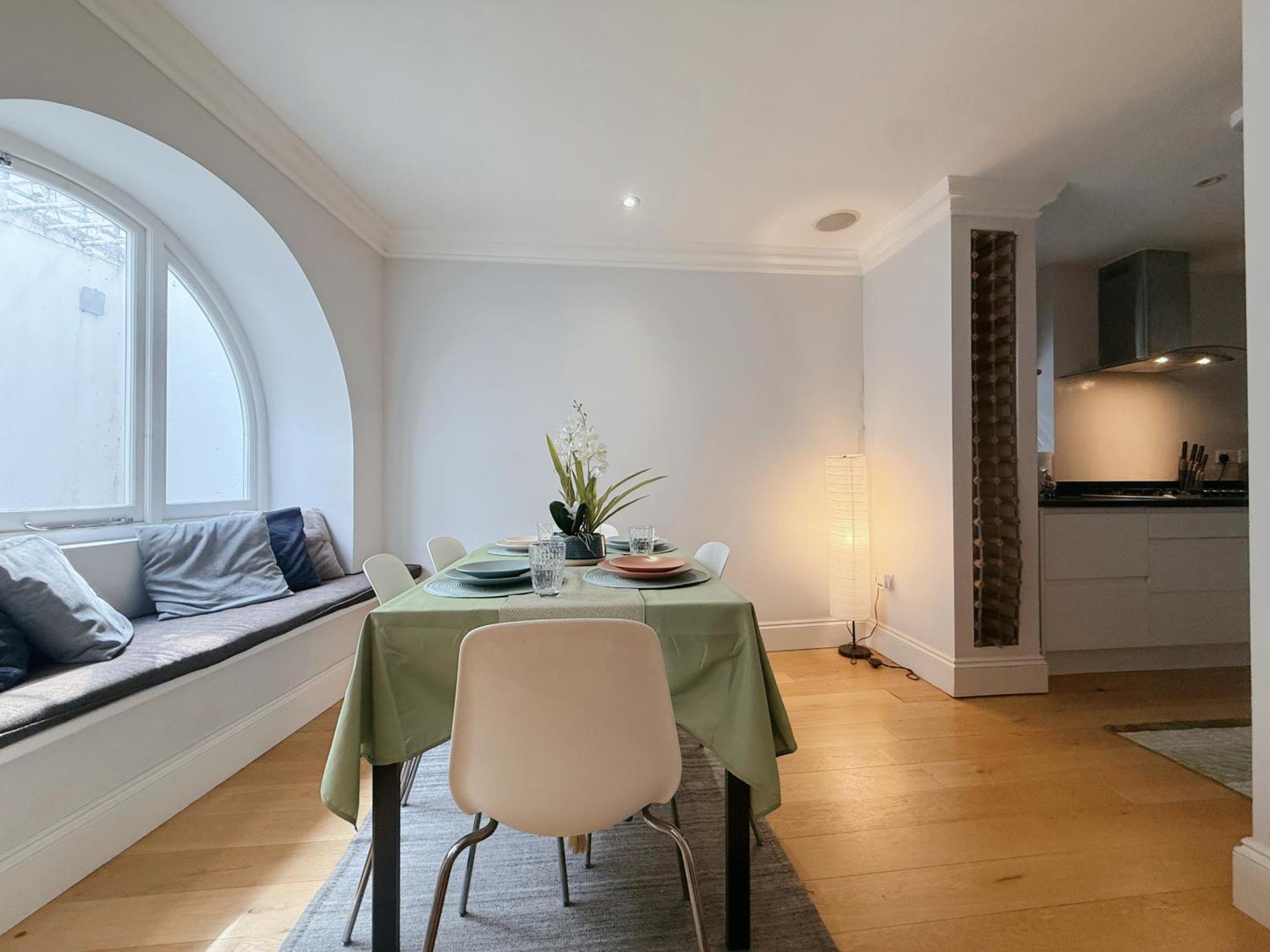 Spacious And Cosy 3Brs 5F House In Heart Of London Eksteriør bilde