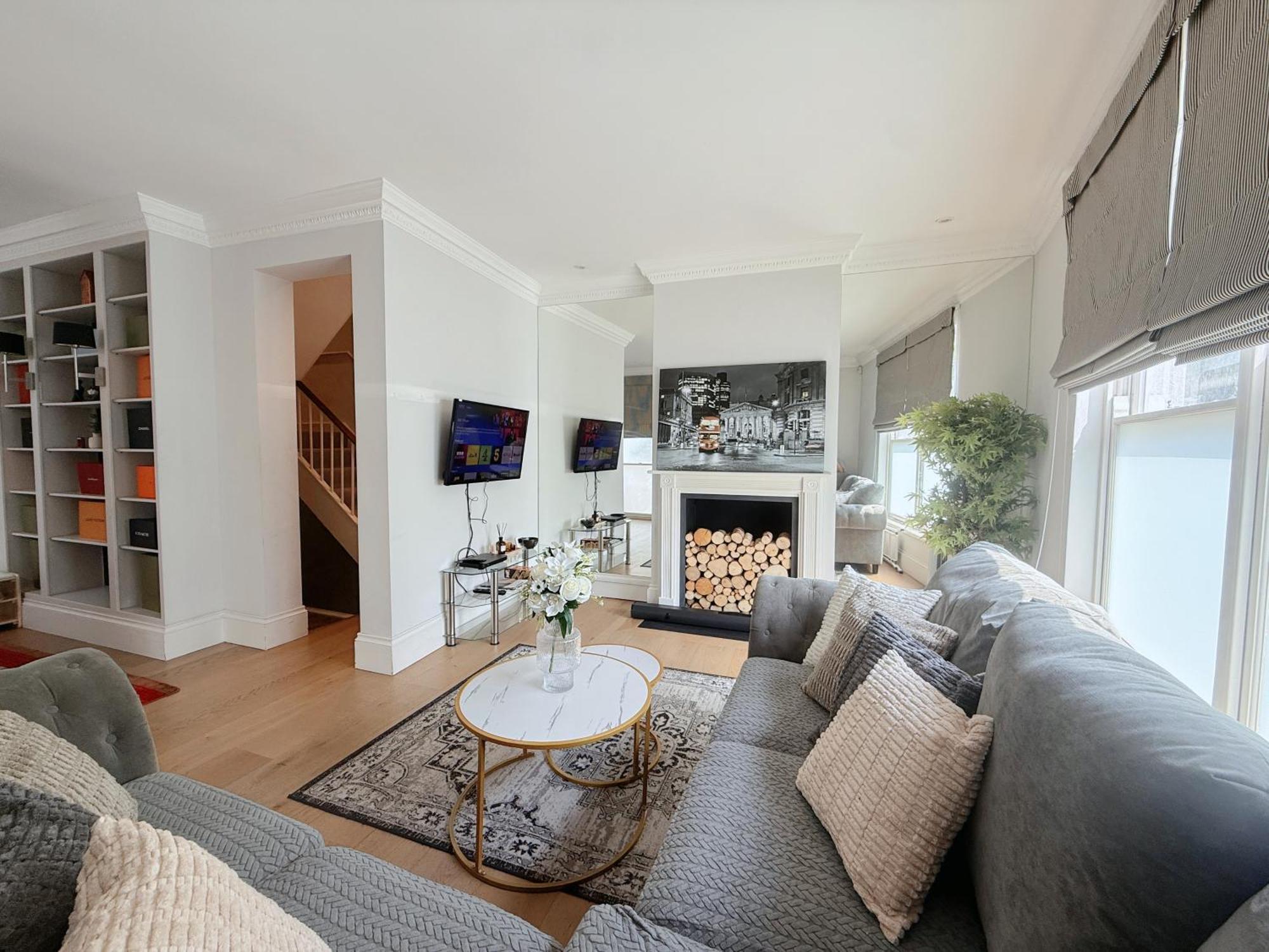 Spacious And Cosy 3Brs 5F House In Heart Of London Eksteriør bilde