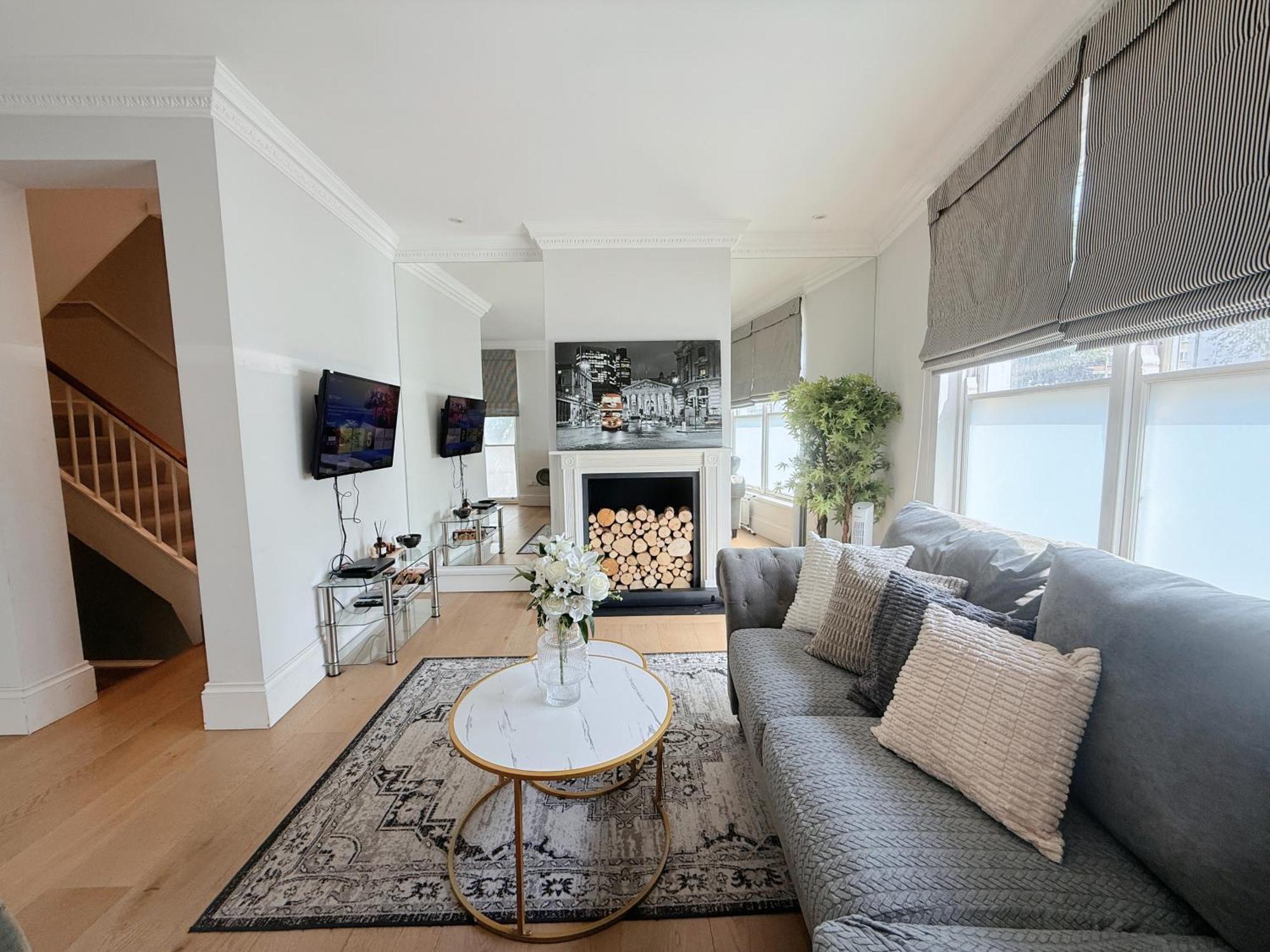 Spacious And Cosy 3Brs 5F House In Heart Of London Eksteriør bilde