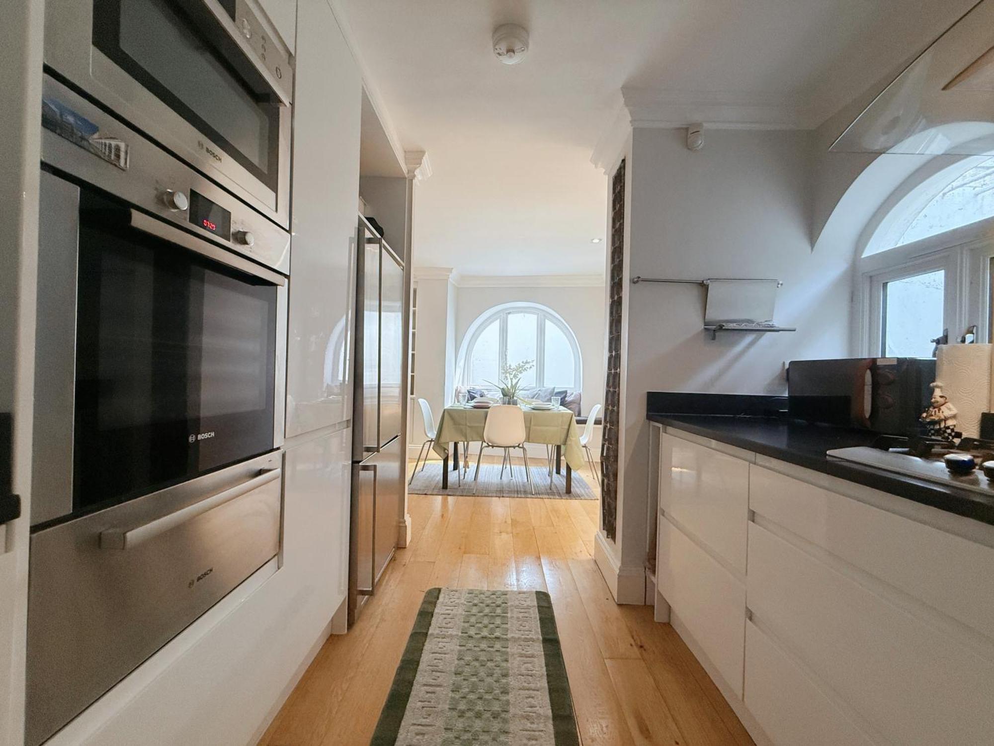 Spacious And Cosy 3Brs 5F House In Heart Of London Eksteriør bilde