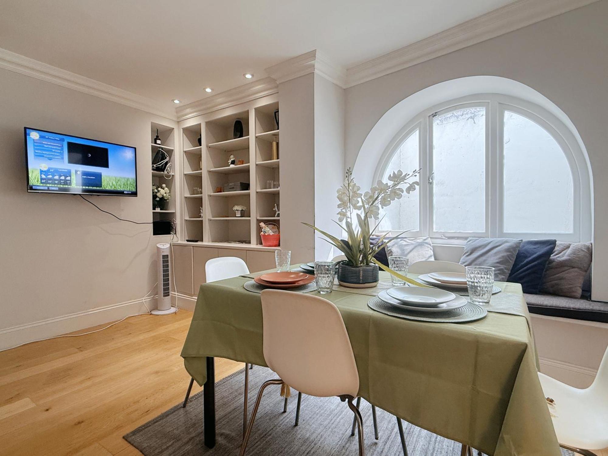 Spacious And Cosy 3Brs 5F House In Heart Of London Eksteriør bilde